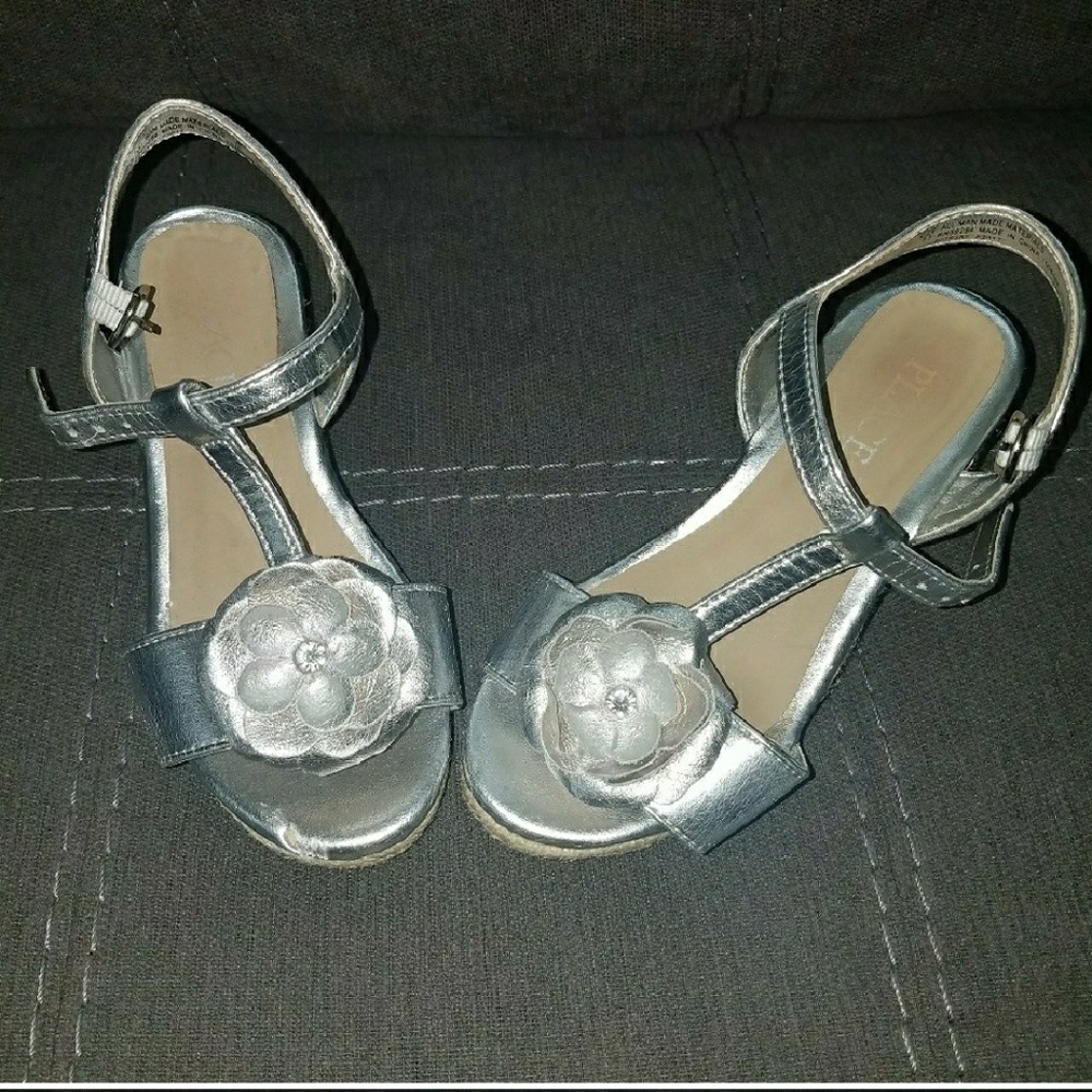 Girls silver wedges
